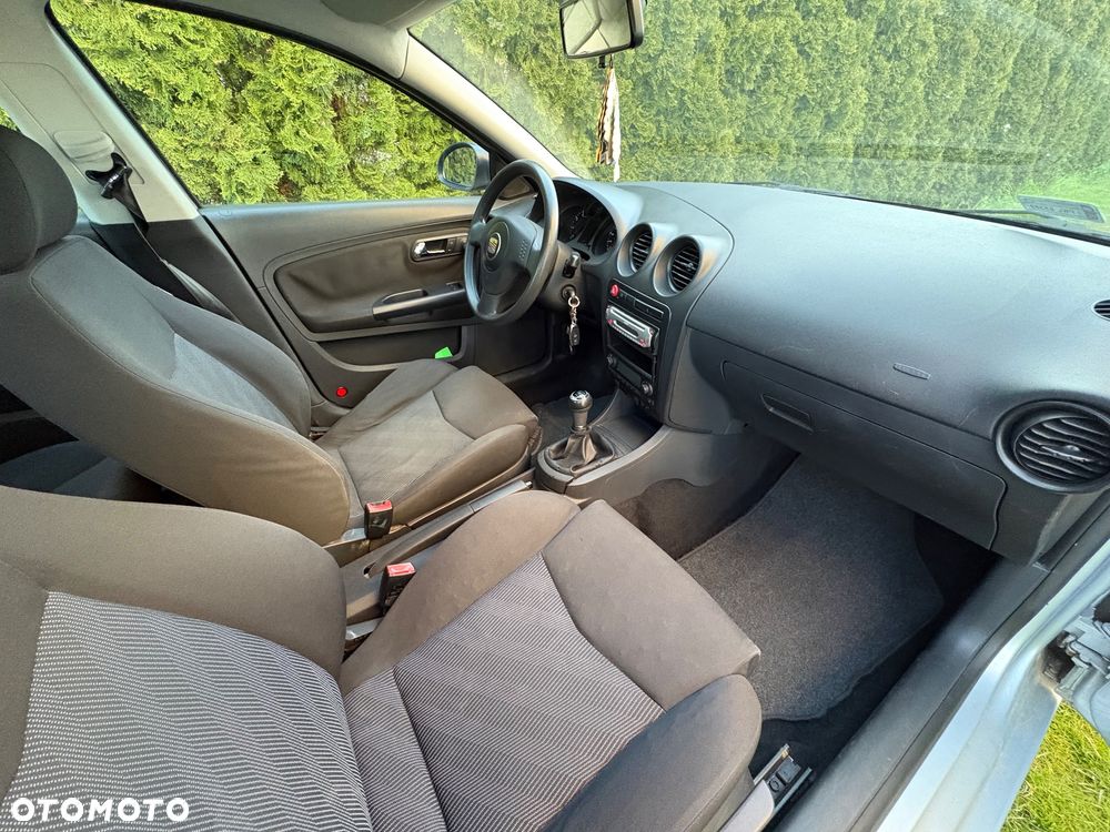 Seat Ibiza 1.4 16V Sport - 6