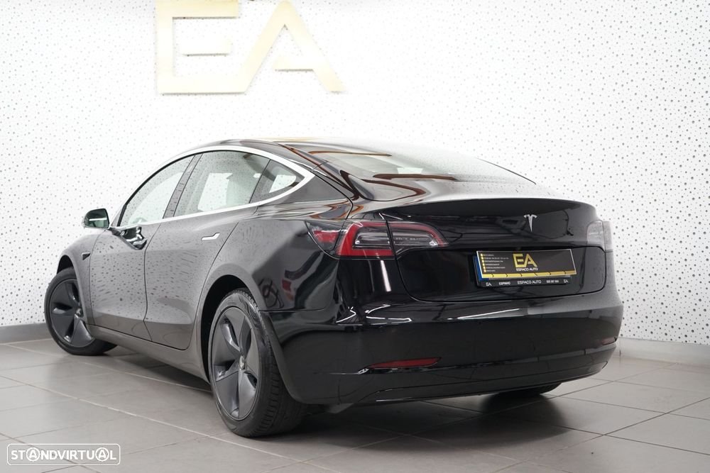 Tesla Model 3 Standard Range Plus RWD - 4