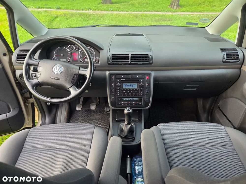Volkswagen Sharan - 15