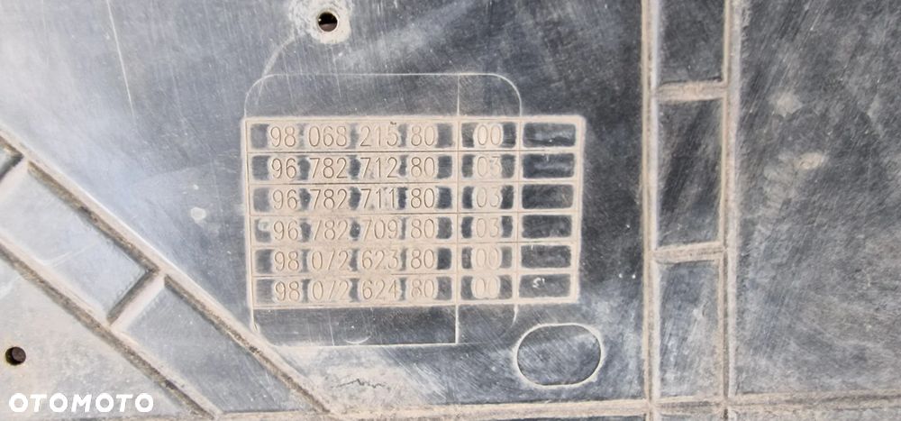 OSŁONA POD SILNIK PEUGEOT 308 II 13-21 Citroën C4 9806821580 9678271280 9678271180 9678262380 9878262480 - 5