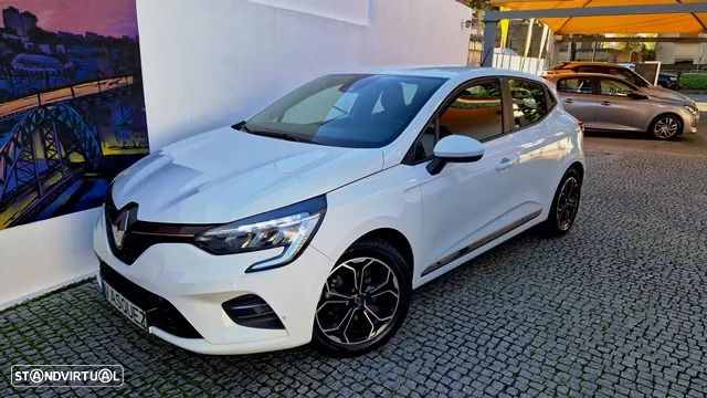 Renault Clio 1.6 E-Tech Edition One - 1