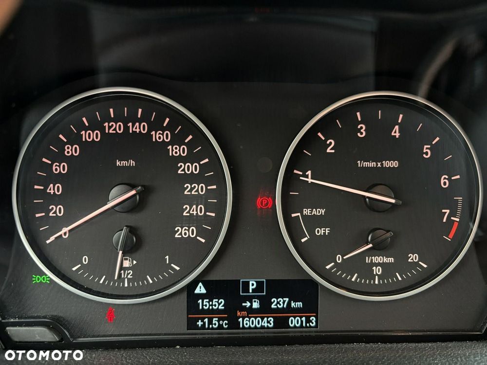 BMW Seria 2 218i Advantage - 26