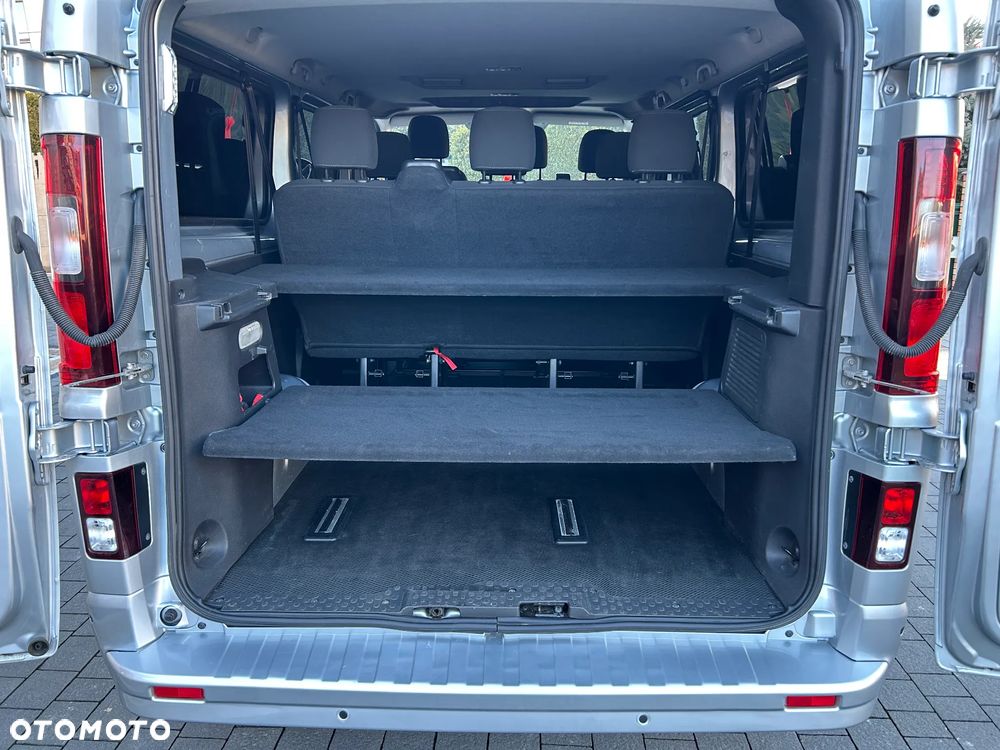 Renault Trafic 2.0 dCi - 33