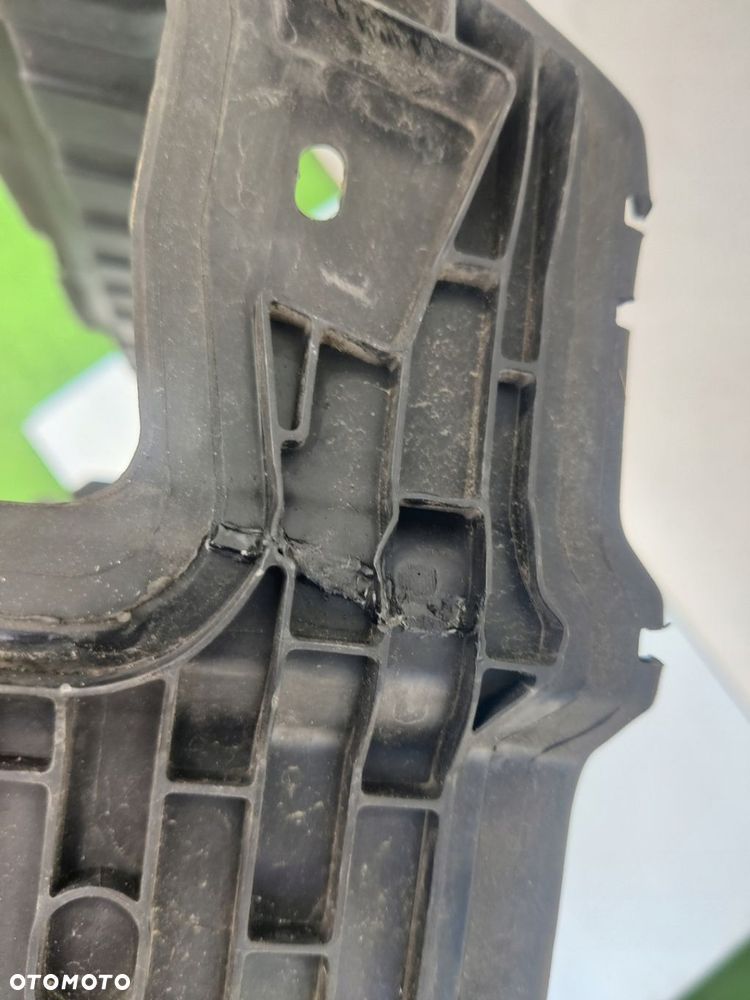 KIEROWNICA POWIETRZA BMW 4 G26 8738855 - 6