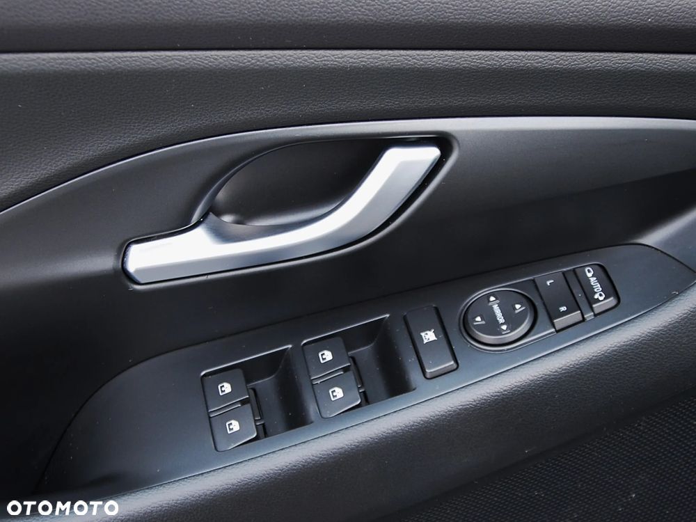 Hyundai i30 1.0 T-GDI Modern - 11