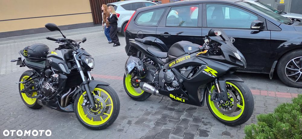 Suzuki GSX-R - 8