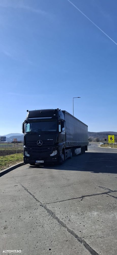 Mercedes-Benz Actros - 12