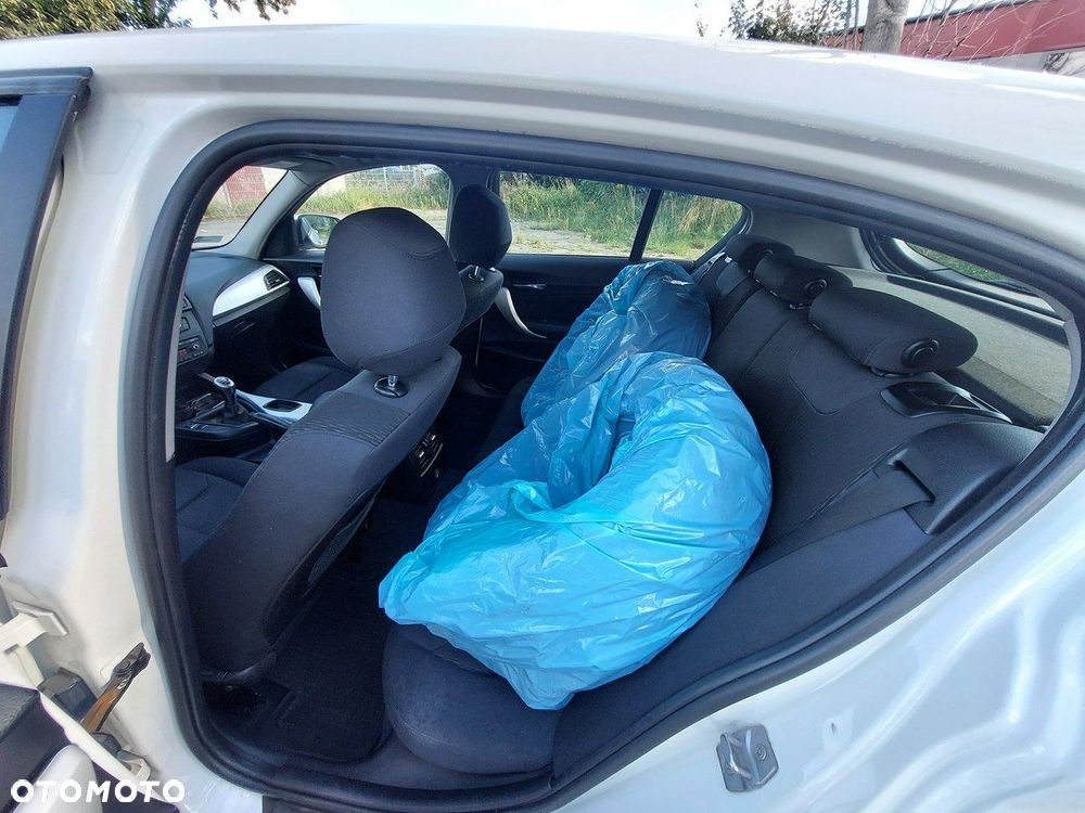 BMW Seria 1 114i - 8