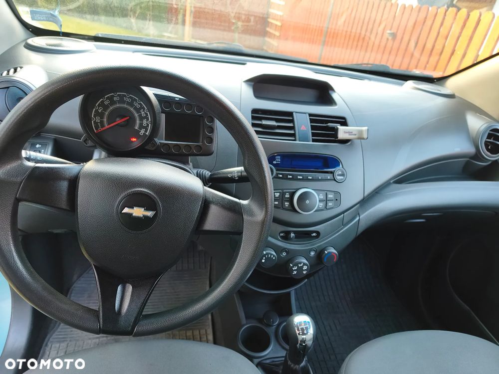 Chevrolet Spark 1.0 Base+ - 16