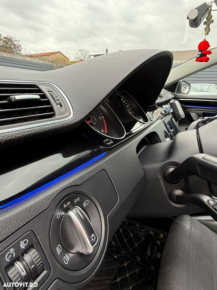 Volkswagen Passat CC 2.0 TDI - 3