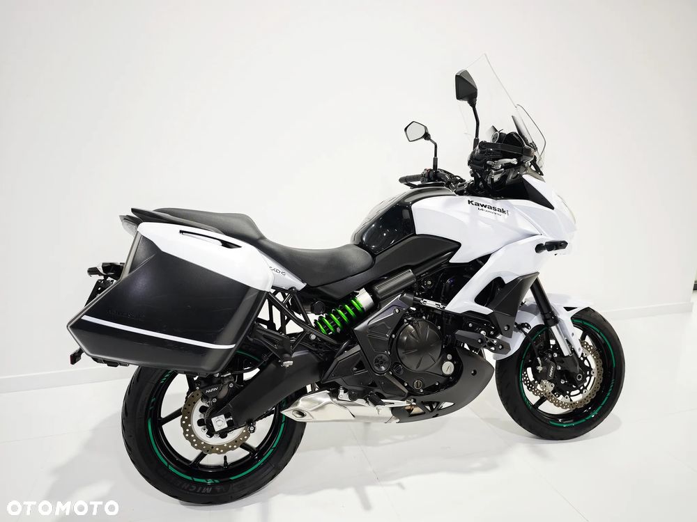 Kawasaki Versys 650 - 12
