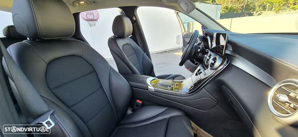 Mercedes-Benz GLC 300 de 4Matic - 17