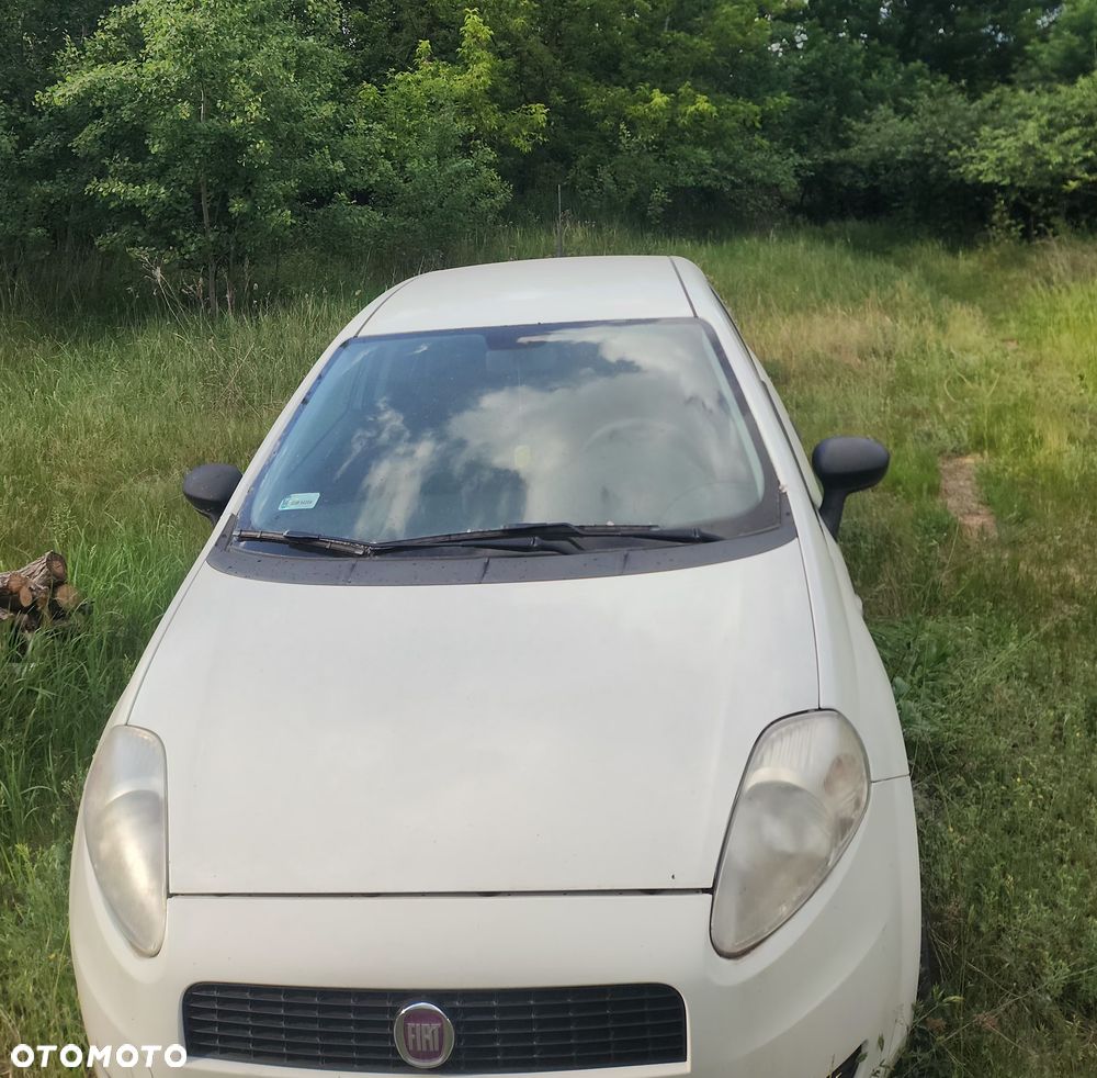 Fiat Punto 1.4 Easy S&S - 5