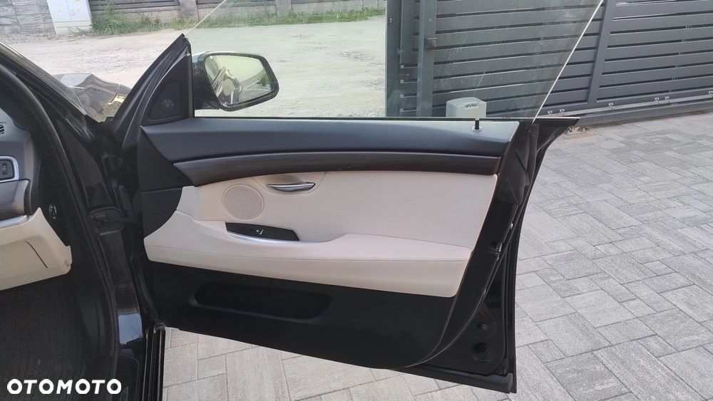BMW Seria 5 530d xDrive - 20