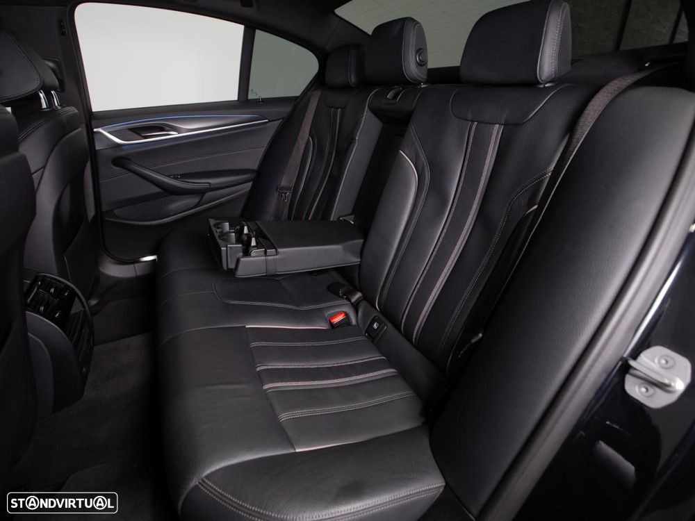 BMW 520 e - 11