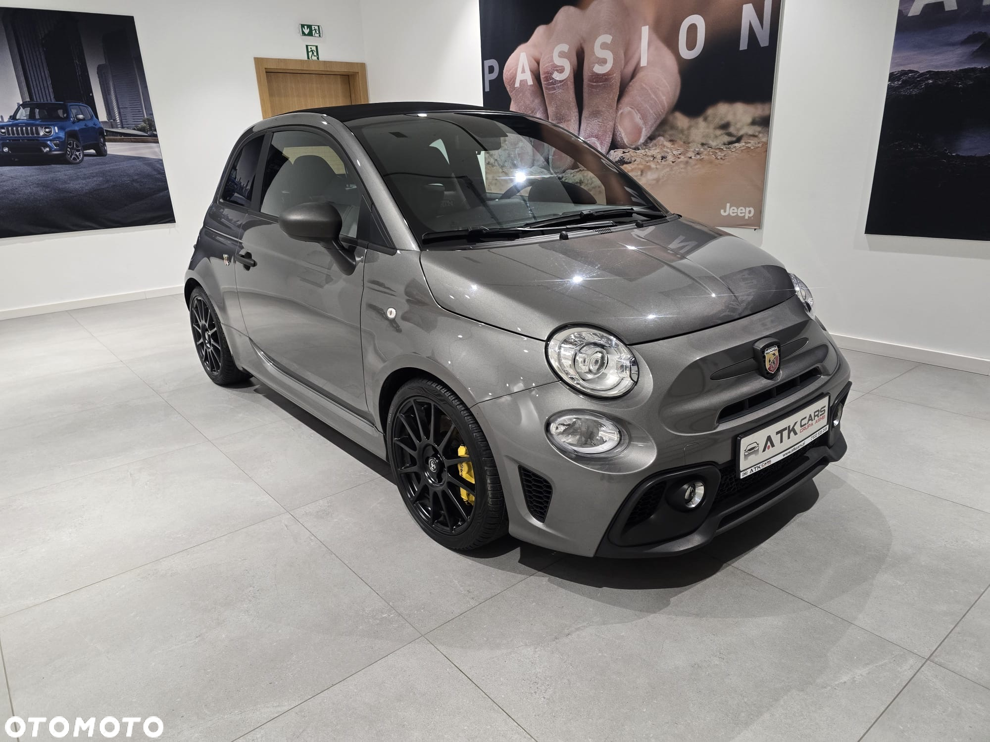 Abarth 695 1.4 T-Jet 16v MTA - 2