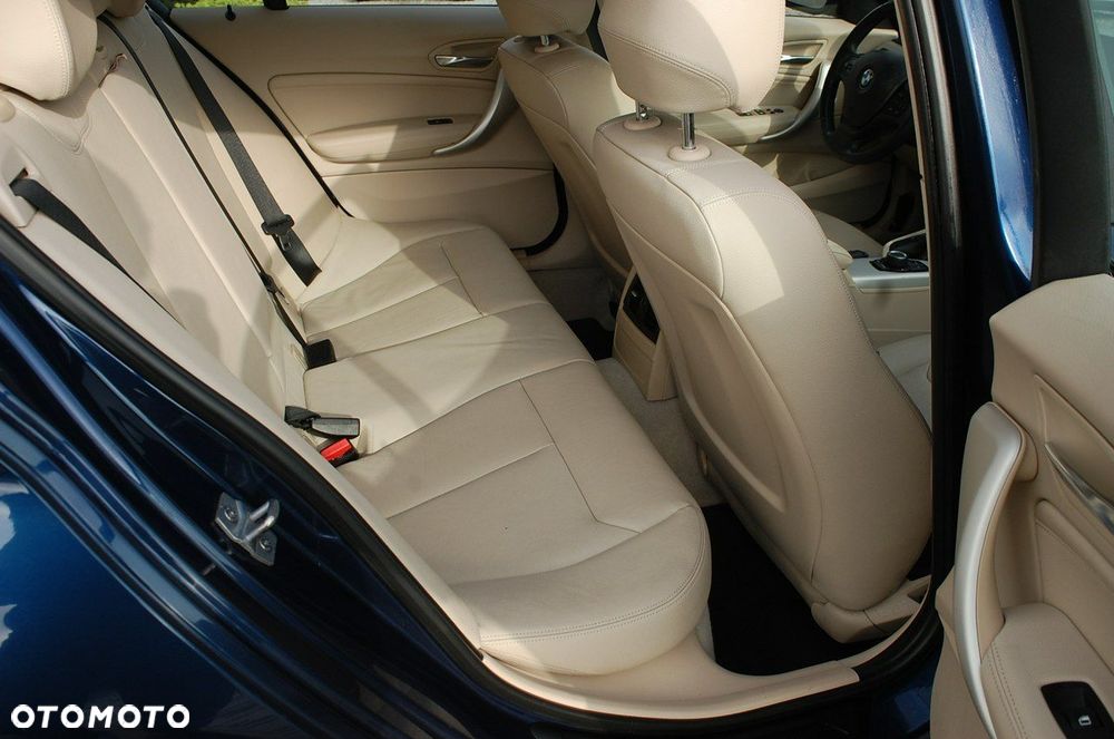 BMW Seria 1 - 24