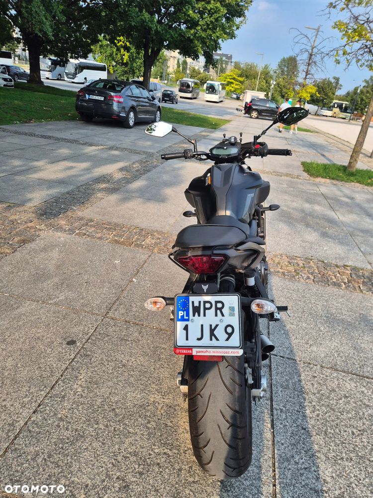 Yamaha MT - 5