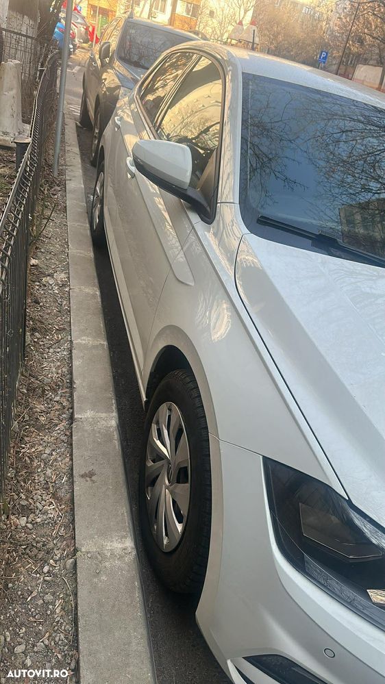 Volkswagen Polo 1.0 TSI Comfortline - 3
