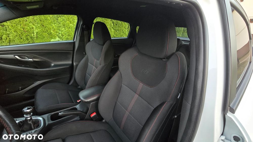 Hyundai i30 1.5 T-GDI 48V-Hybrid N-Line - 8