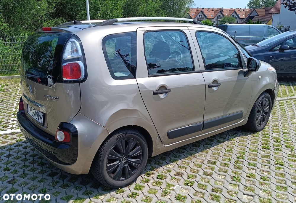 Citroën C3 Picasso 1.4i Attraction - 11