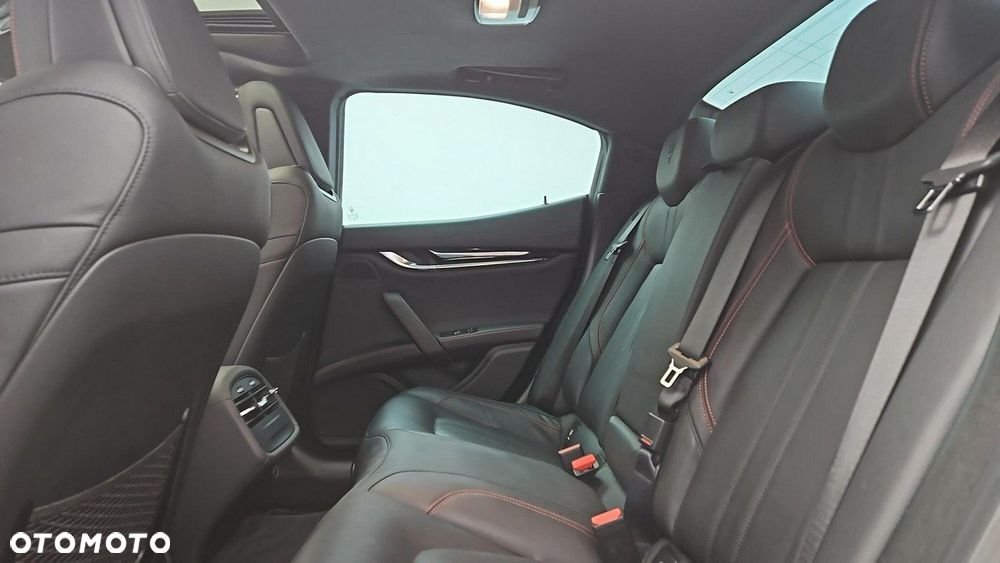 Maserati Ghibli S Q4 Granlusso - 23