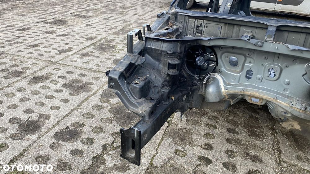 HYUNDAI TUCSON II III 2.0 CRDI ĆWIARTKA PODŁUŻNICA FARTUCH PRAWA PRZÓD - 1