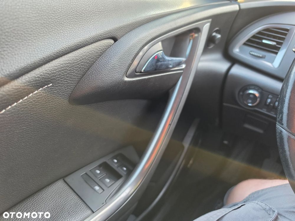 Opel Astra 1.7 CDTI Cosmo - 12