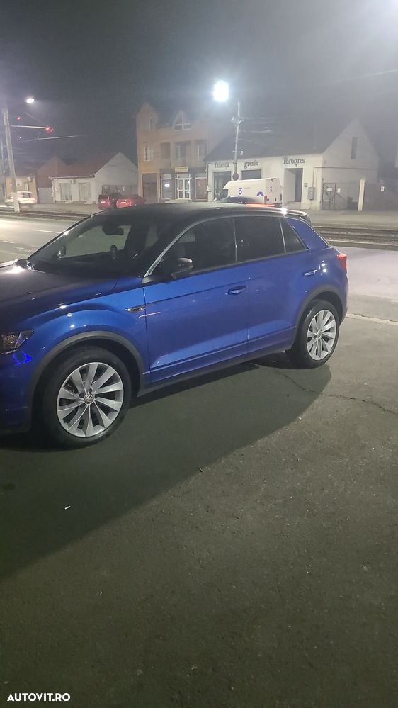 Volkswagen T-Roc - 3