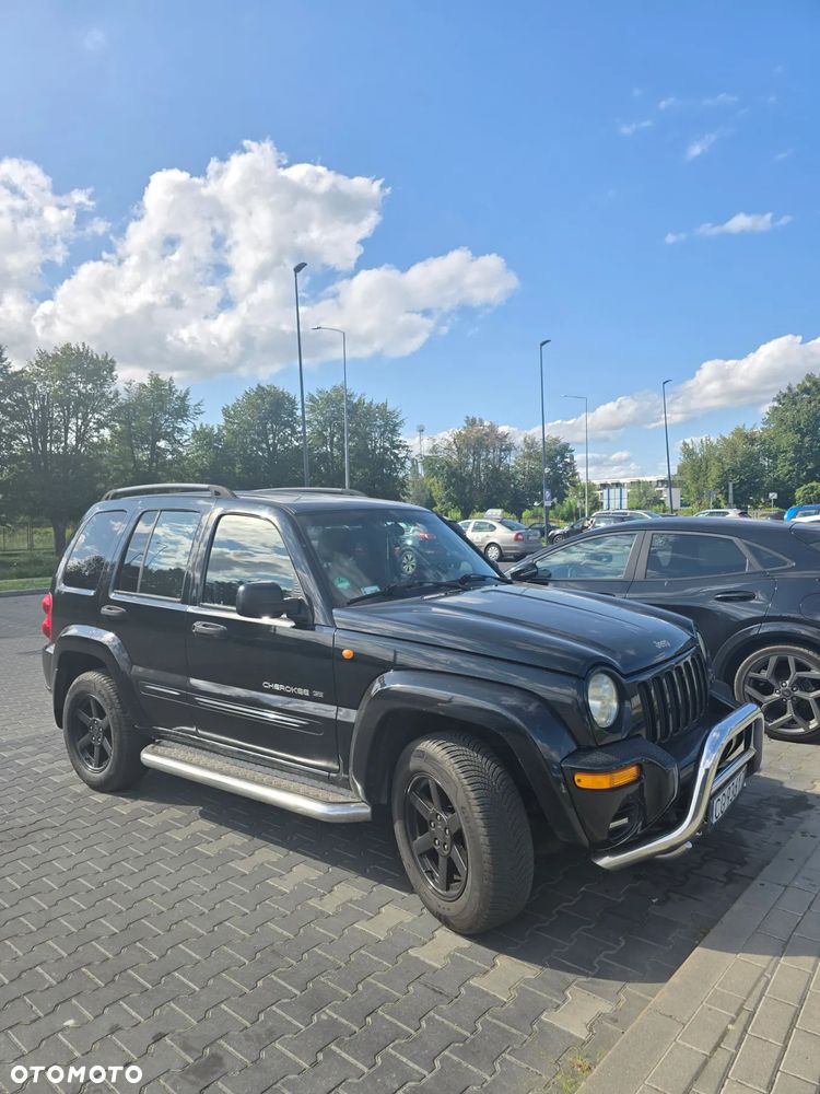 Jeep Cherokee 3.7L Limited - 5
