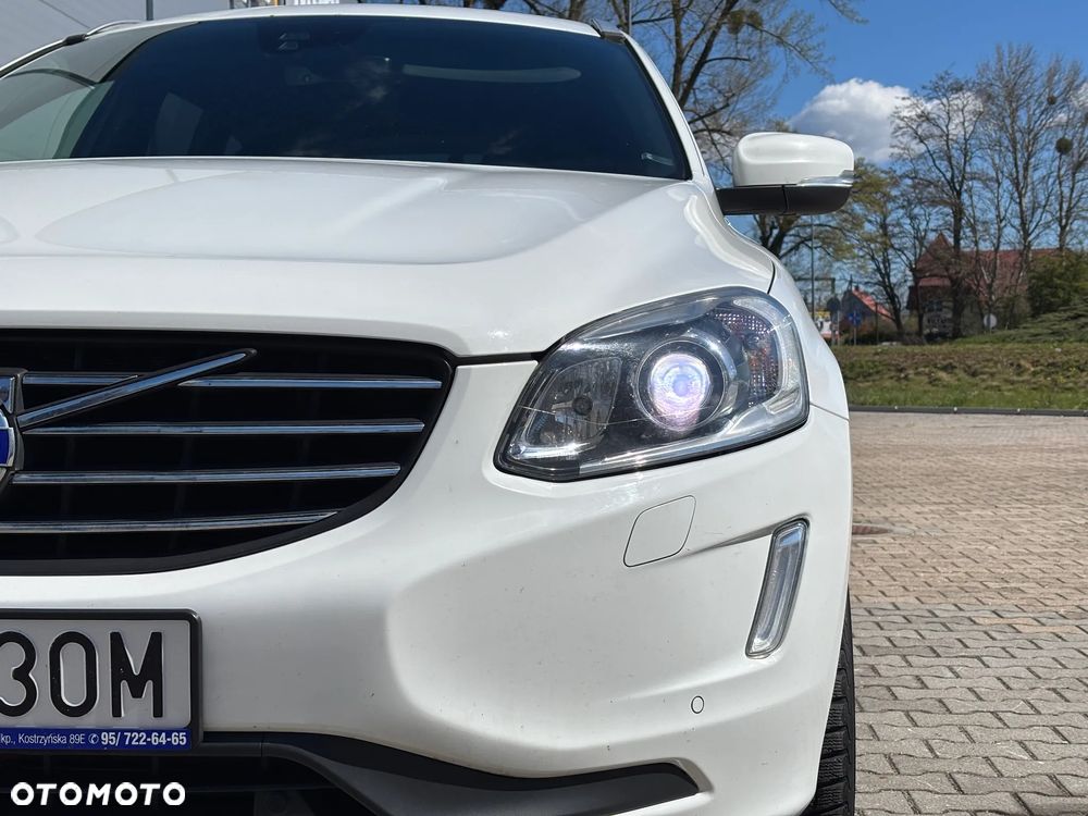 Volvo XC 60 - 25
