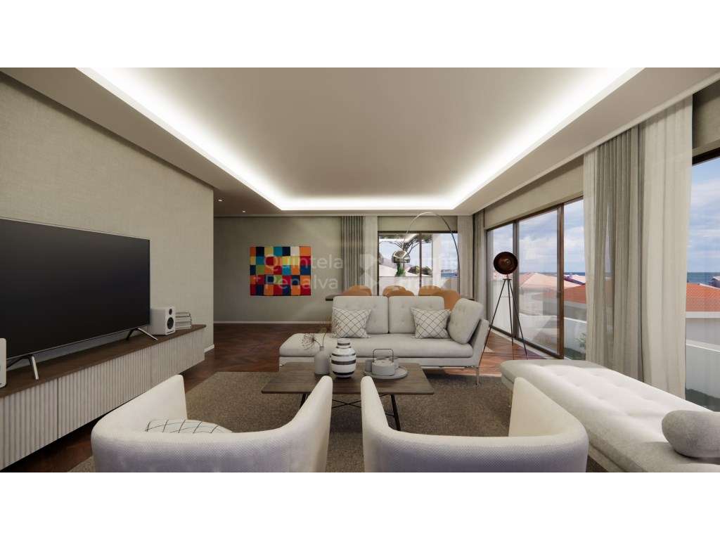 Moradia T5+1 com jardim e piscina no Monte Estoril - Grande imagem: 4/43