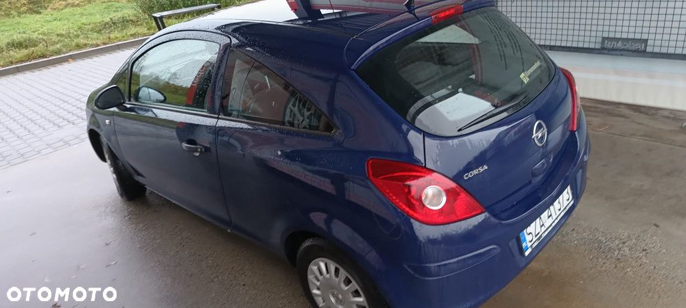 Opel Corsa 1.2 16V Enjoy - 5