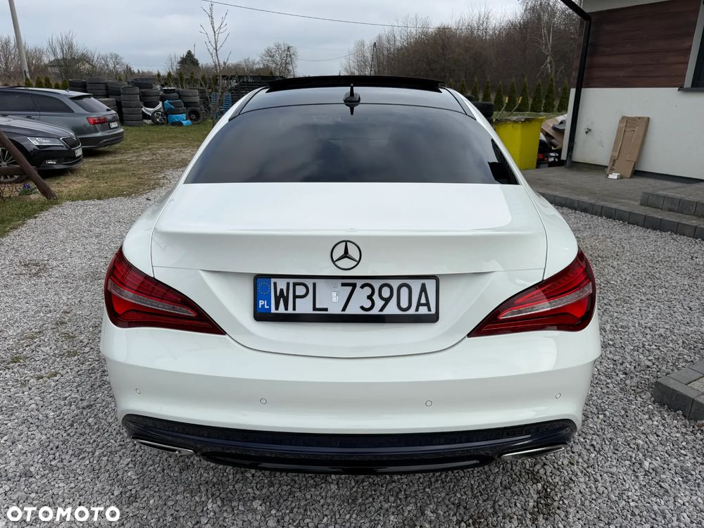 Mercedes-Benz CLA 180 AMG Line - 18