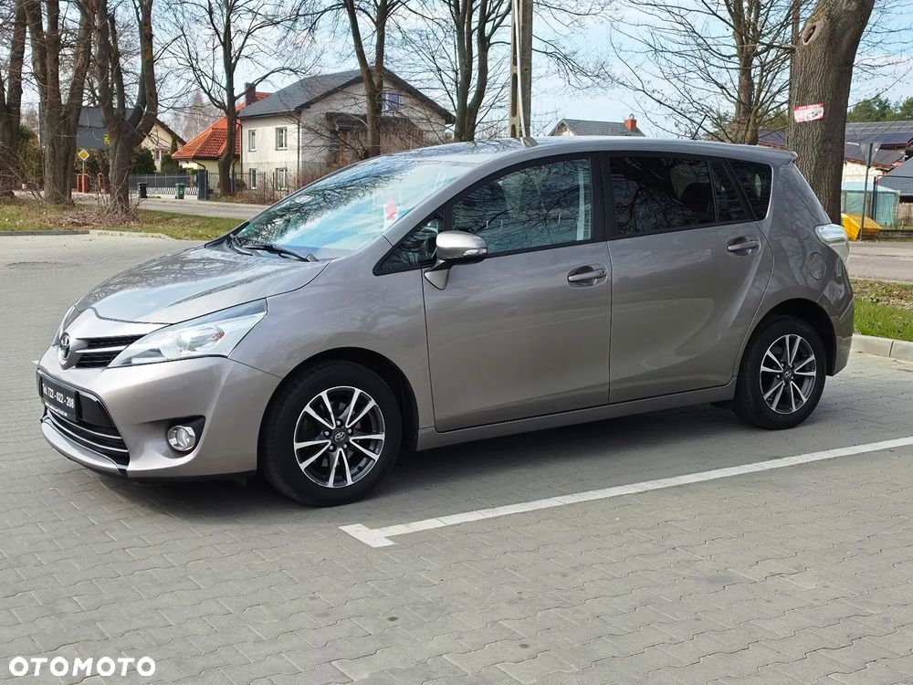 Toyota Verso 1.6 D-4D 5-Sitzer Start/Stop Executive - 5