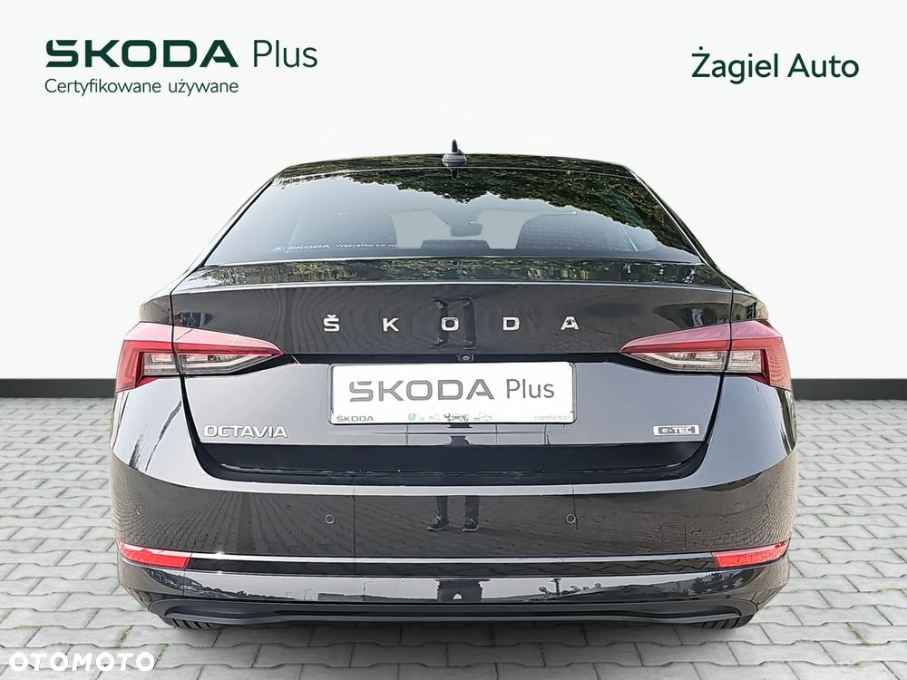 Skoda Octavia - 4