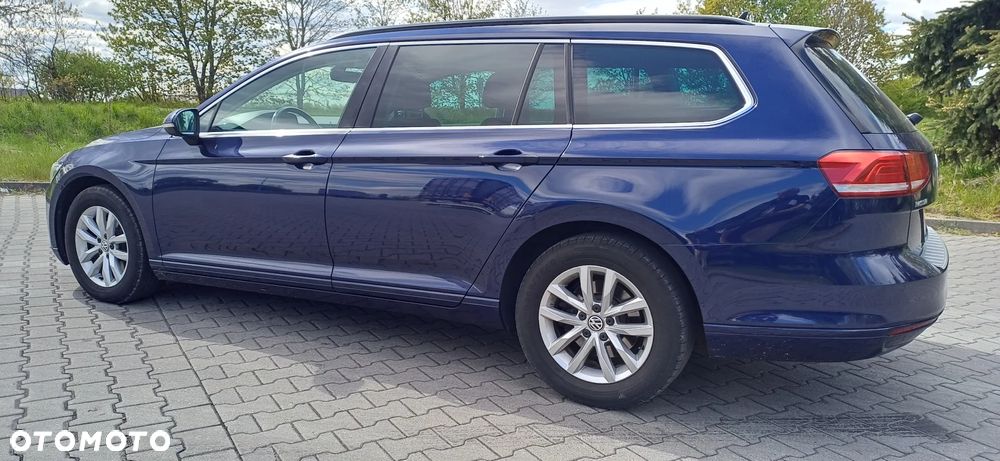 Volkswagen Passat 2.0 TDI BlueMotion Technology Highline - 3