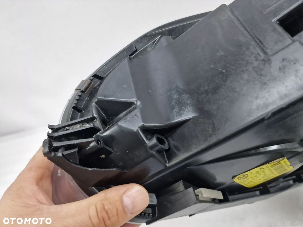 VW GOLF V 1K0 03-08 PRAWA LAMPA PRZEDNIA PRZÓD , NR 1K6941006N , NR AUKCJI LA160 - 12