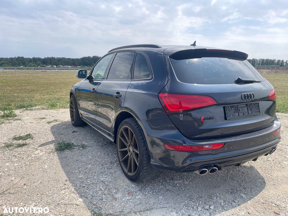 Audi SQ5 - 4