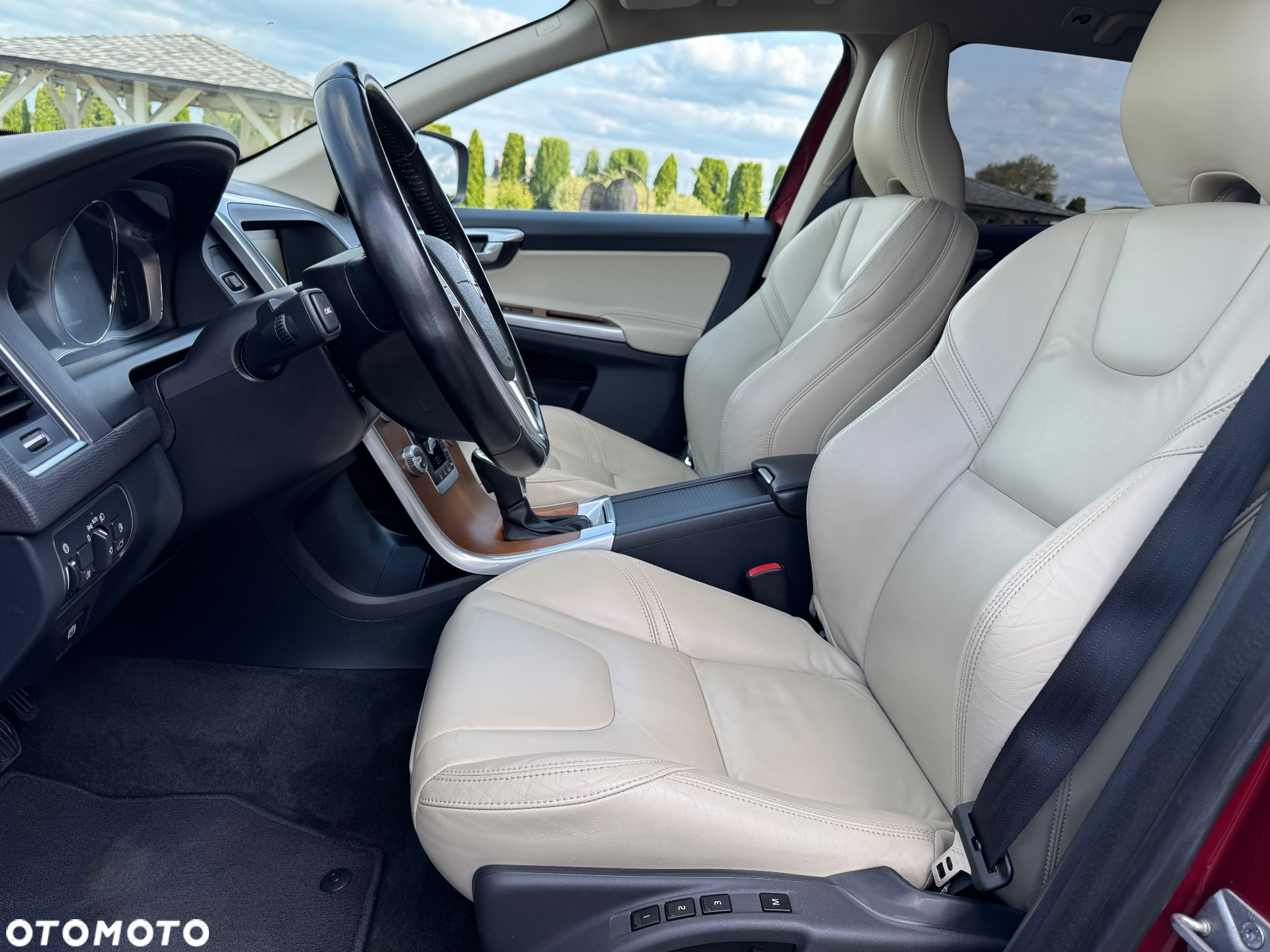 Volvo XC 60 D4 Geartronic Summum - 12