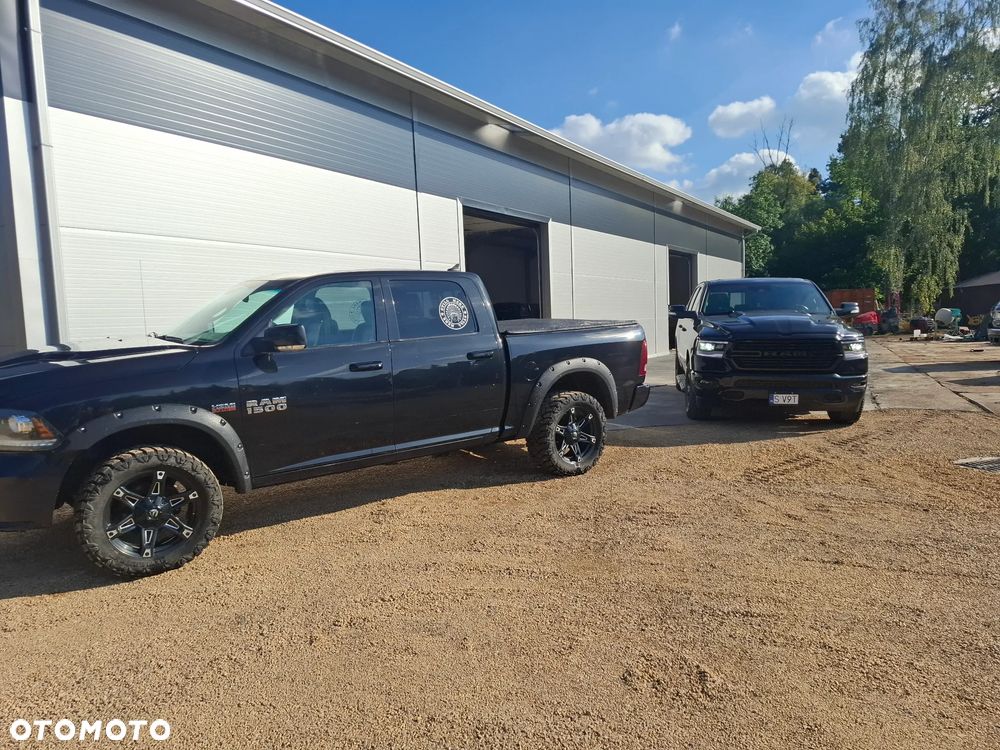 RAM 1500 - 12