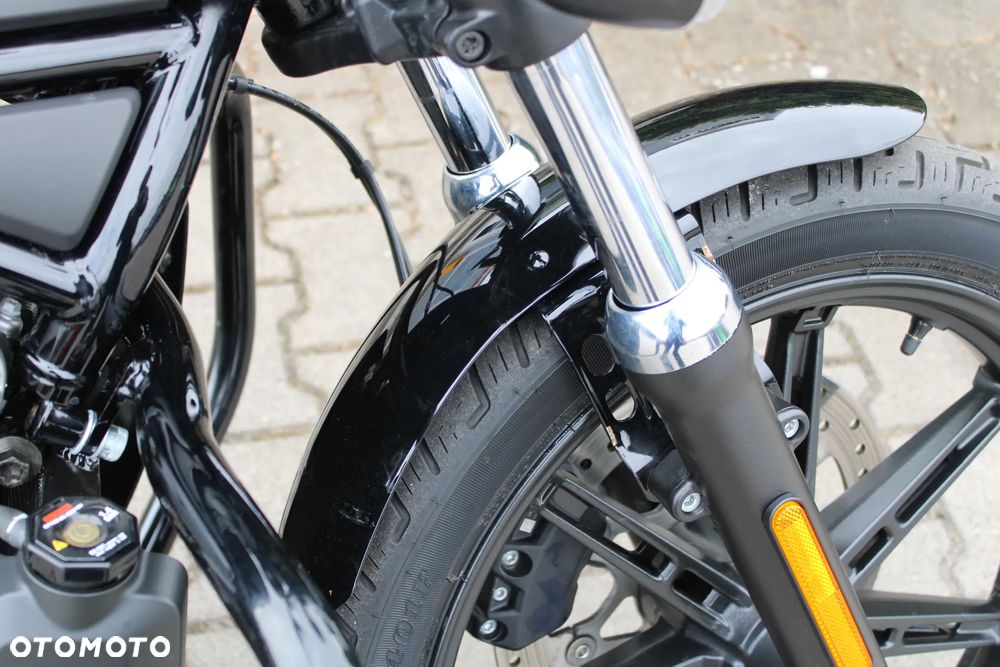 Harley-Davidson Sportster Nightster 975 - 11