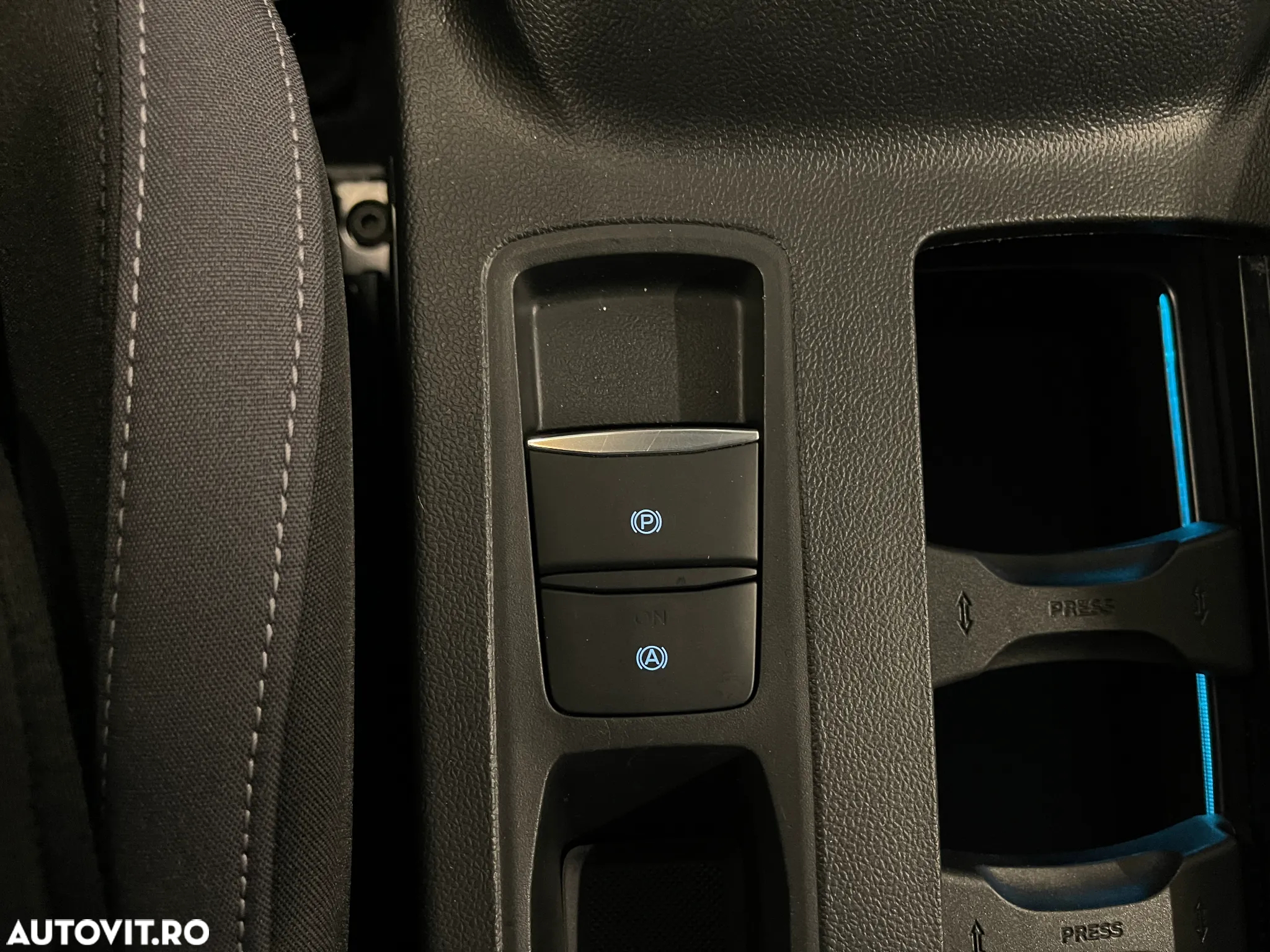 Ford Focus 1.0 EcoBoost Trend Edition - 17