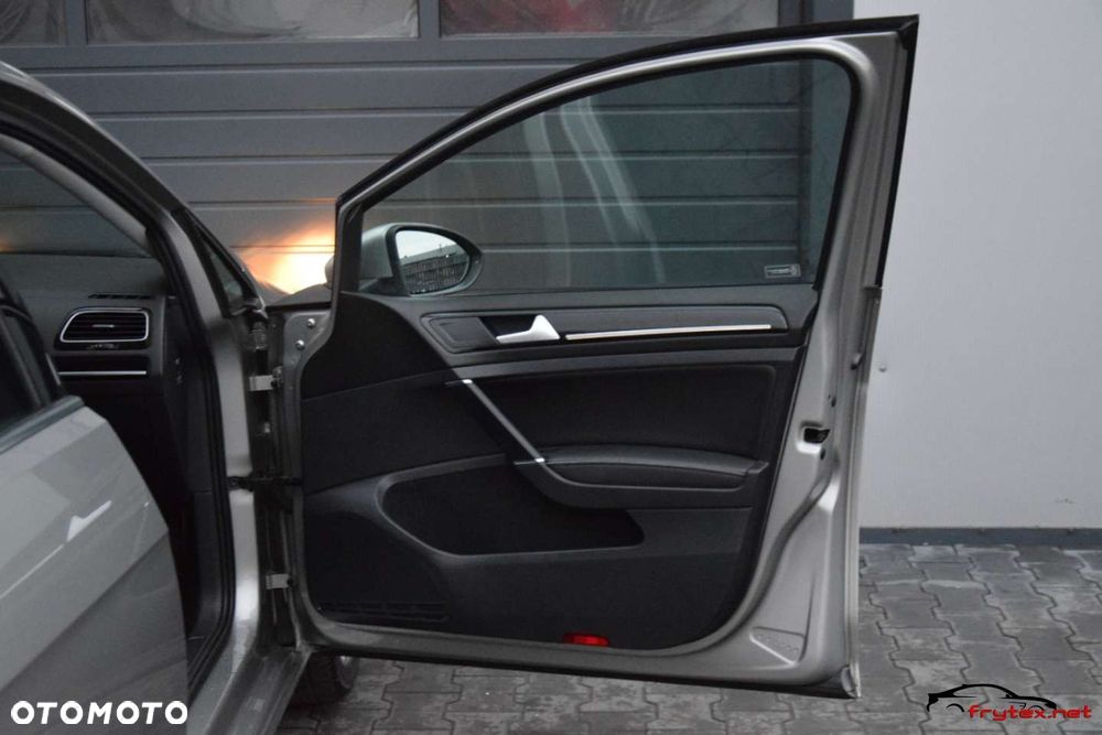 Volkswagen Golf Variant - 21