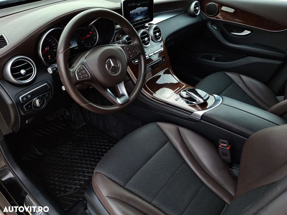 Mercedes-Benz GLC Coupe 250 4MATIC - 14