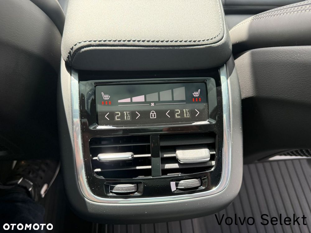 Volvo XC 60 - 35