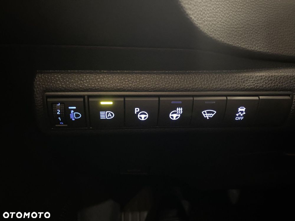 Toyota Corolla 2.0 Hybrid GR Sport - 18