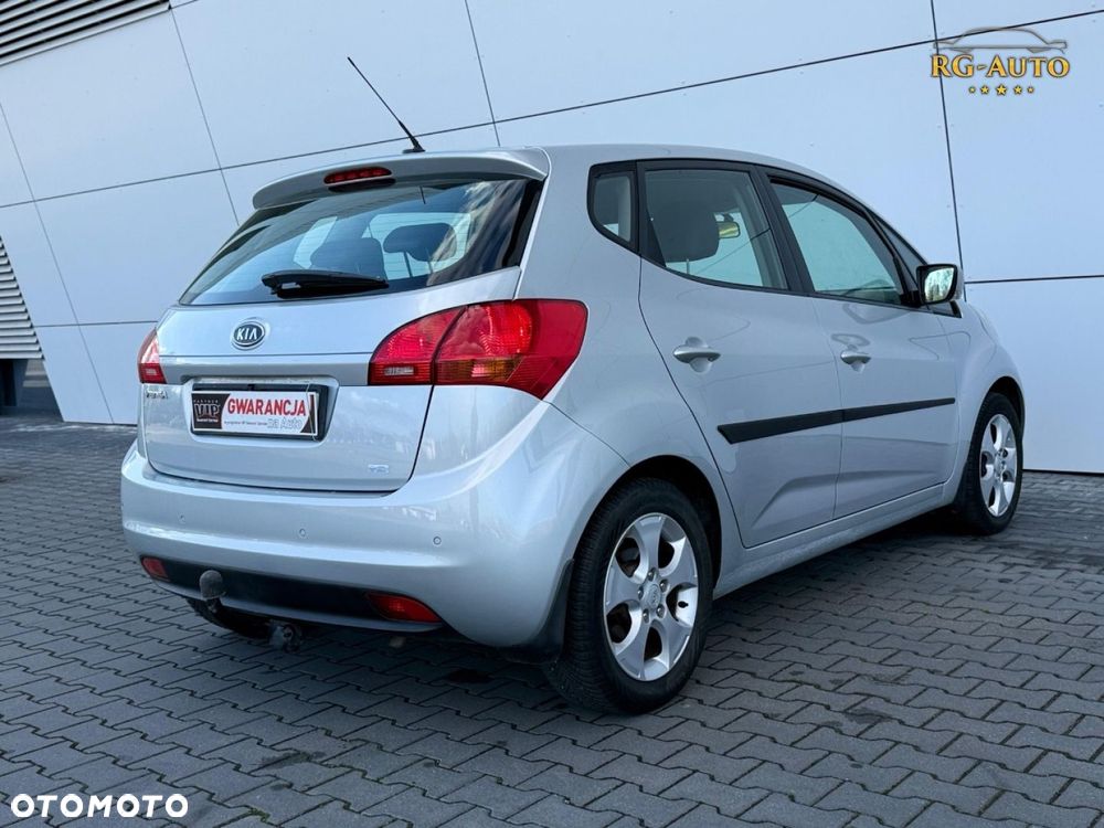 Kia Venga - 9