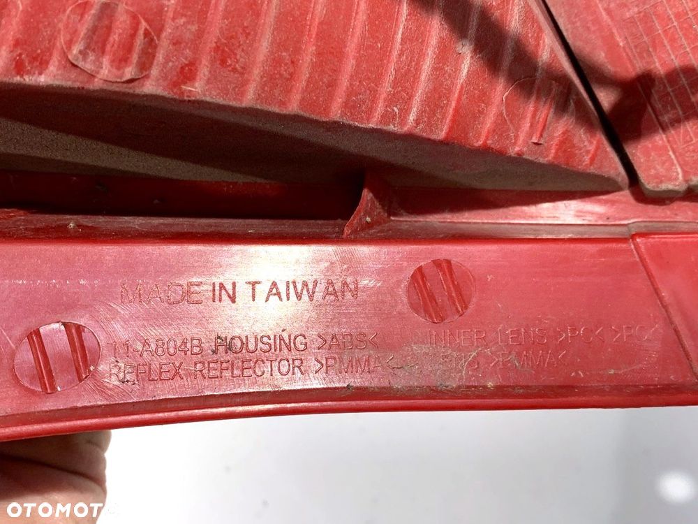 LAMPA LEWY TYŁ  SUZUKI SWIFT III (MZ, EZ) 2005 - 2022 1.3 (RS 413) 68 kW [92 KM] benzyna 2005 - - 5