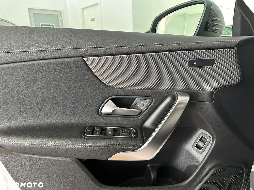 Mercedes-Benz CLA 180 mHEV Progressive 7G-DCT - 21
